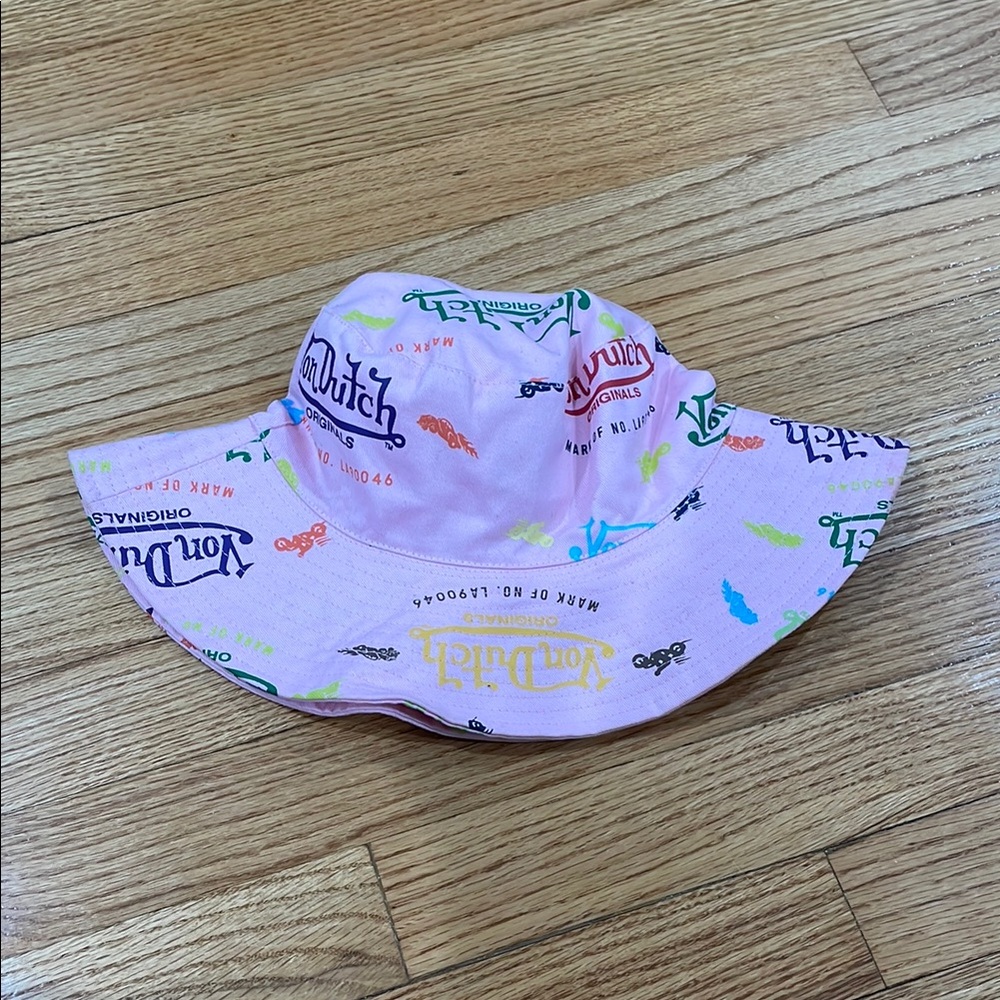 Von Dutch Pink Multicolor Logo Bucket Hat